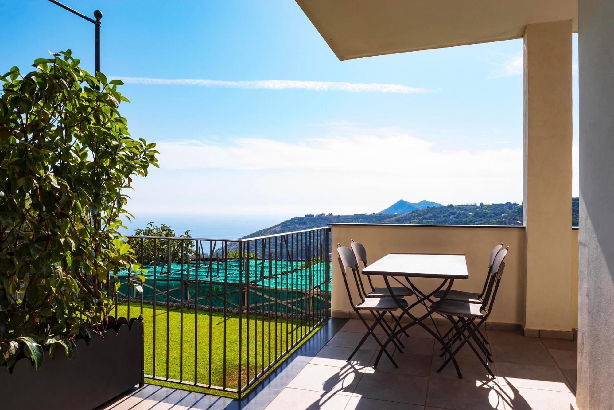 Le Capannelle Aparthotel Sant'Agata sui due Golfi Ngoại thất bức ảnh