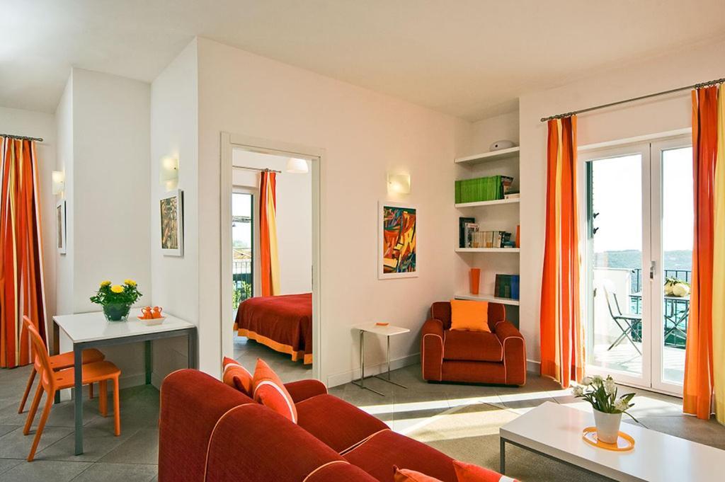 Le Capannelle Aparthotel Sant'Agata sui due Golfi Ngoại thất bức ảnh