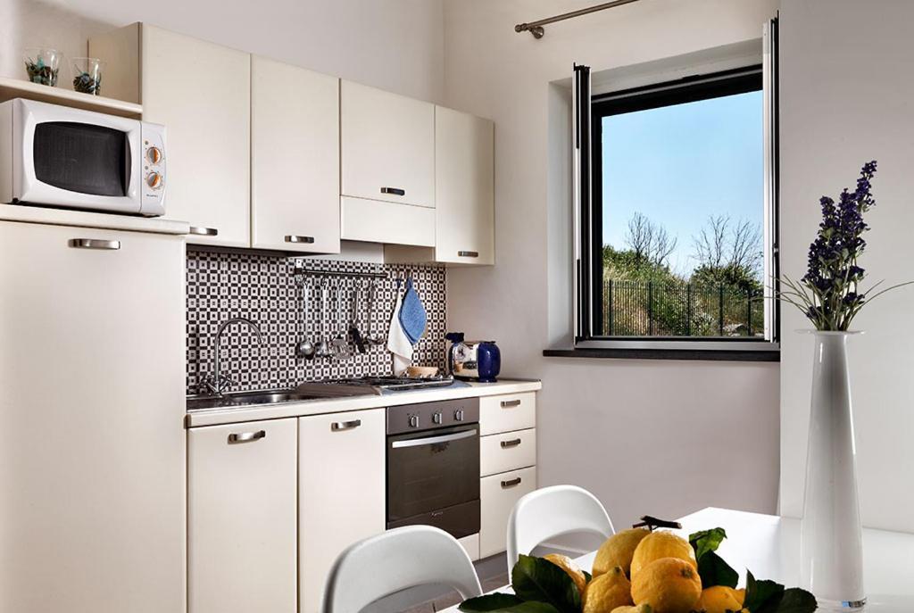 Le Capannelle Aparthotel Sant'Agata sui due Golfi Ngoại thất bức ảnh